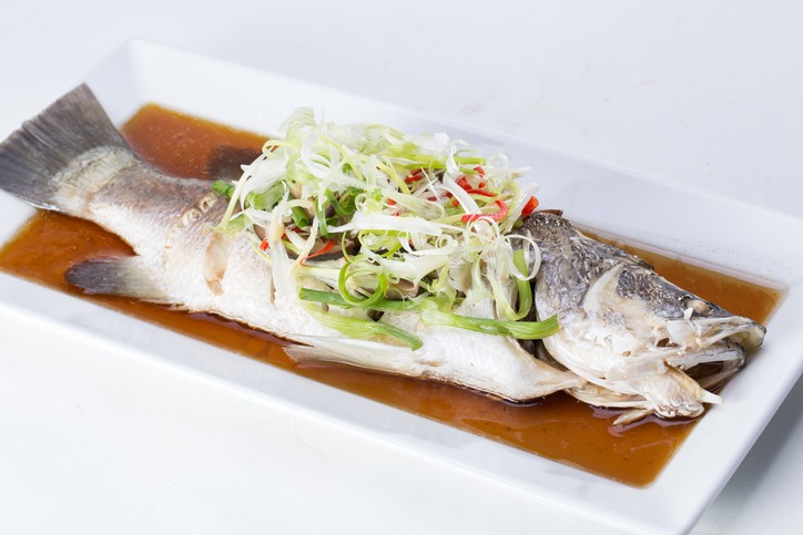 Steamed fish in soy sauce