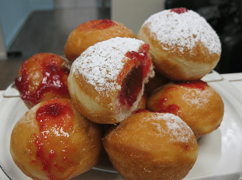 classic sufganiyot