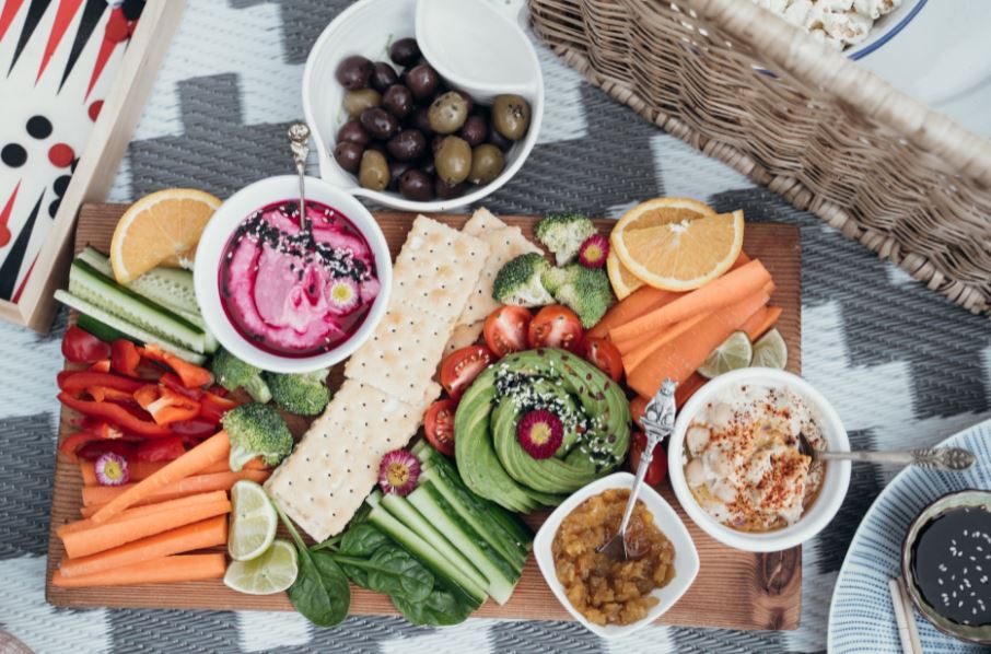 Is Hummus a Healthy Snack