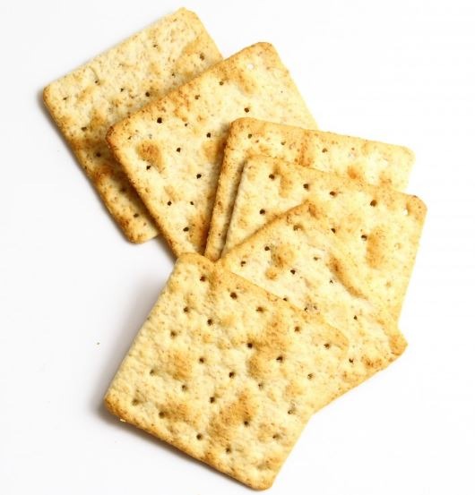Cheese crackers