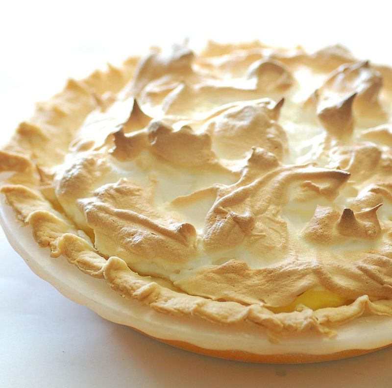 a delicious lemon meringue pie