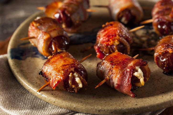 Bacon-wrapped figs