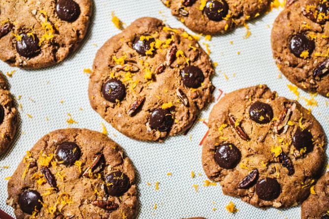 chocolate chip cookies with nuts